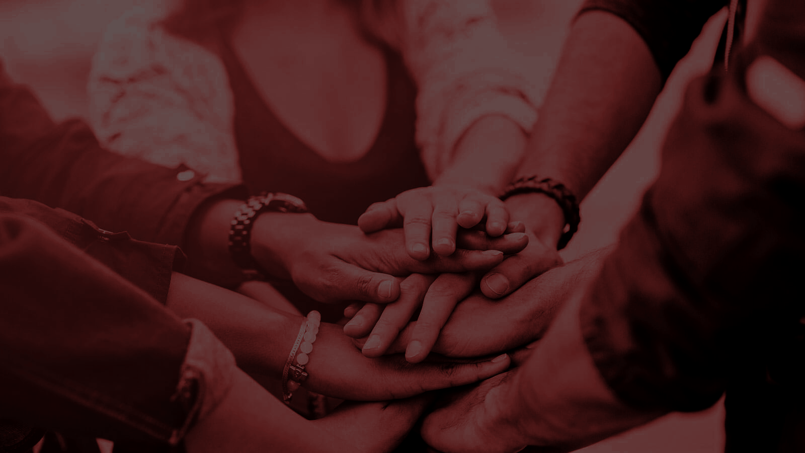 Plano de fundo: Um dedo tocando uma tela de celular